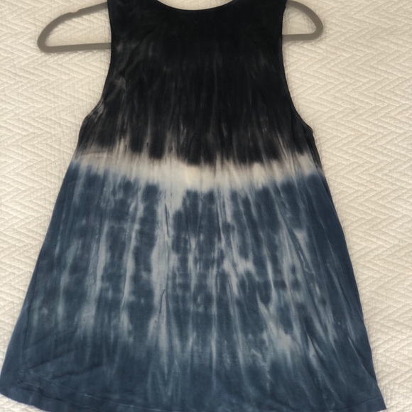 American Eagle Tie Dye Sleeveless Shirt - Picture 2 of 2